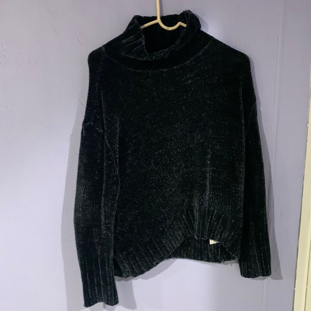 Cynthia Rowley Velvet Turtle neck Sweater